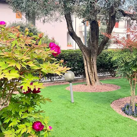 Ai Fiori 3* Πεσκιέρα ντελ Γκάρντα